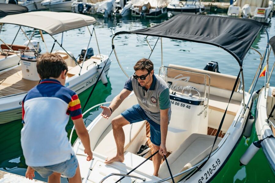 Malaga: License-free Boat Rental for Dolphin Watching - The sunset option