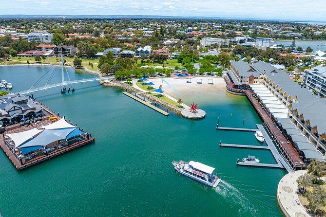 Mandurah Dolphin Cruise and Views - Crossing the Peel-Harvey Estuary