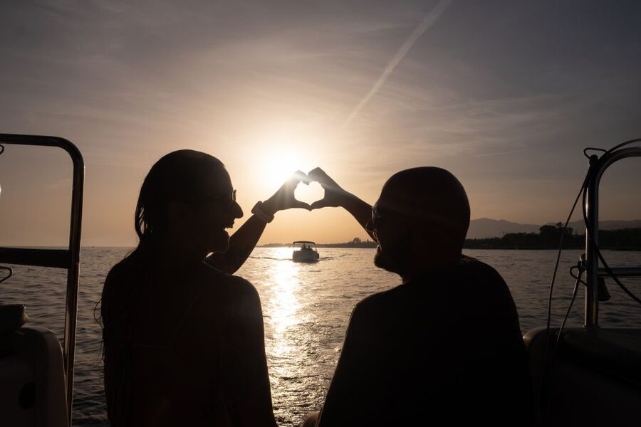 Marbella: Sailing & Dolphin Watching with Snacks and Drinks - Shared cruise or private sailing?