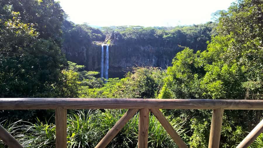 Mauritius: Private South Side and Dolphin Adventure Tour - Tamarin Waterfalls and the first road sights