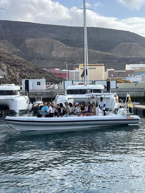 Morro Jable:Dolphin & Whale Watching Boat Tour & Snorkeling - Leaving Morro Jable with only 12 people aboard