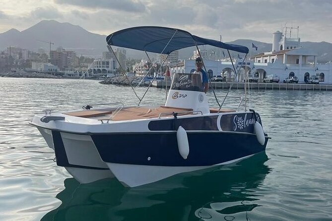 New 2025!! Unlicensed boat for dolphin watching - Cruising between Málaga’s beaches and coves