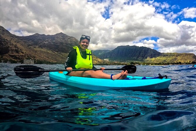 Oahu Dolphin and Snorkel Tour with Waikiki Pickup & Lunch - Lunch, music, and Hawaiian culture