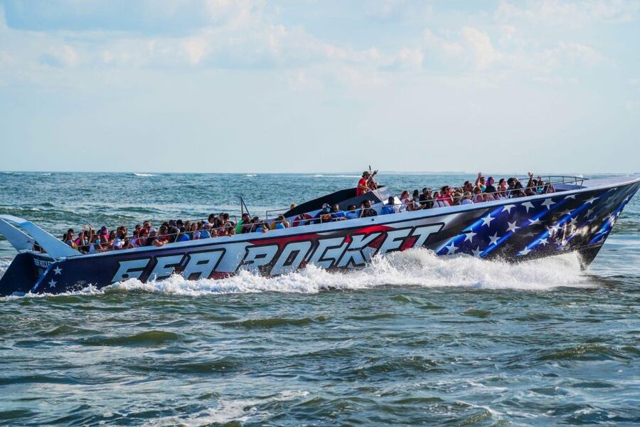 Ocean City, MD: Coastal Speedboat Tour with Dolphin Spotting - Boarding the Sea Rocket and Finding Your Seat