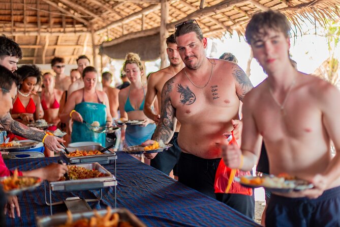 Pink Dolphin and Pig Island Snorkeling Tour from Koh Samui - Who should book this Koh Samui day trip?