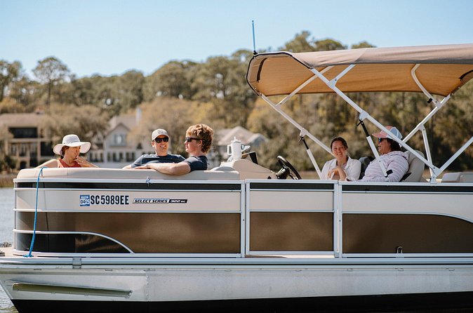 Private Hilton Head Dolphin Tour - Dolphins, guides, and the human side of the trip