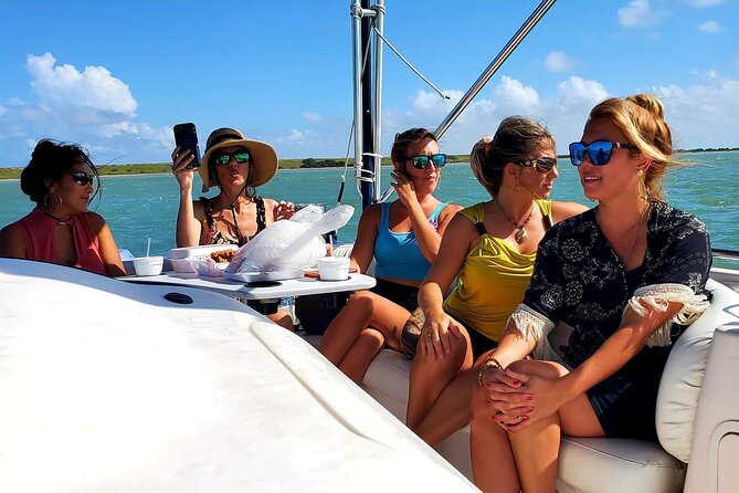 Private Historical Wildlife and Dolphin Cruise South Padre Island - How the private format affects the value