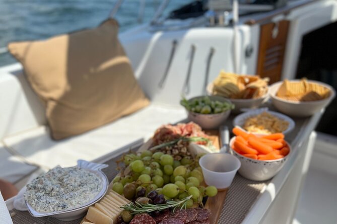 Private Morning Sail, Dolphin and History Tour on Mystique - Dolphins, wind, and the good luck factor