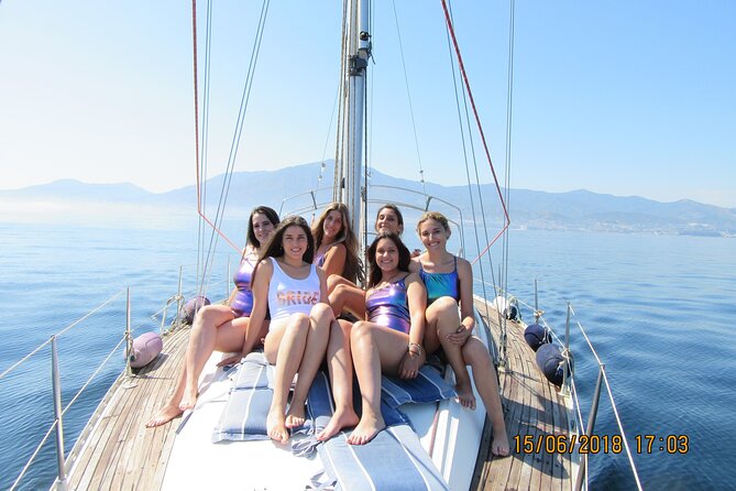 Private Sailing - dolphin Experience Estepona - drink & food - 4h - Leaving Puerto Estepona under sail
