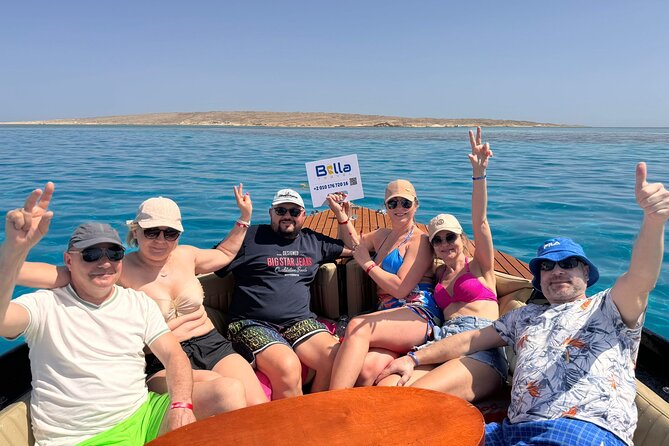 Private Speedboat swimming and Dolphin Watching in Hurghada - Snacks, drinks, and the small comforts