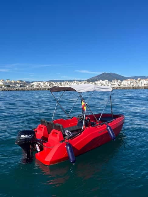 Puerto Banús: Private Cruise with Dolphins & Wakeboard - Looking for dolphins without false promises