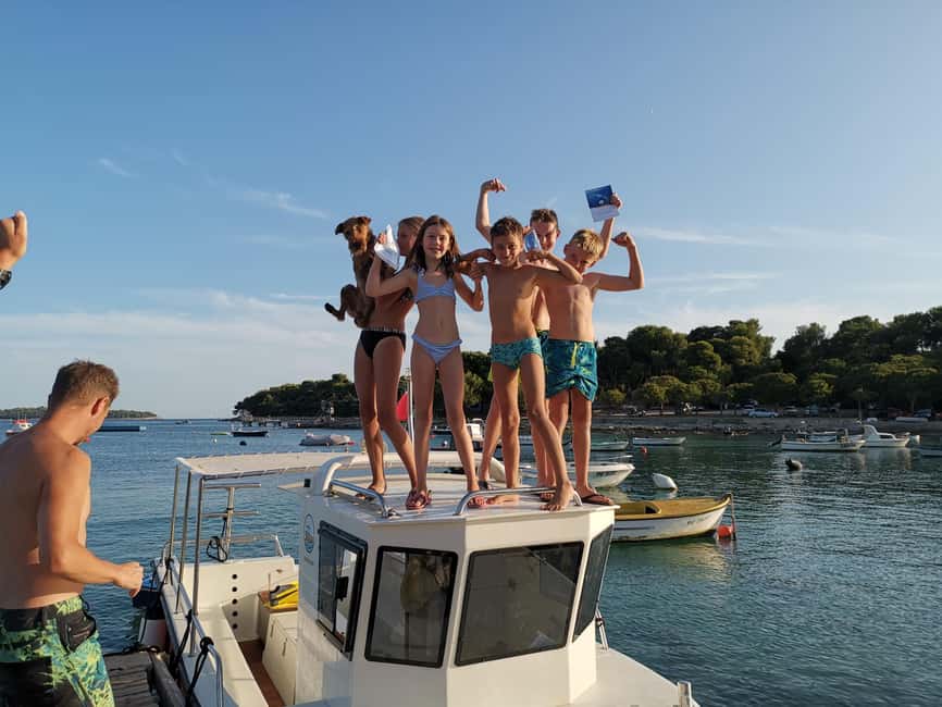 Pula Dolphin Watching Boat Trip - Leaving Marina Polesana for the open sea