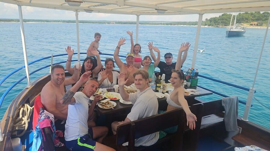 Pula: Private Dolphins & Sunset Tour With Dinner & Drinks - Why this cruise works best as a private evening