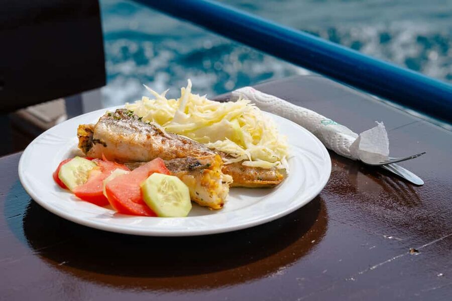 Pula: Private Dolphins & Sunset Tour With Dinner & Drinks - Dinner cooked while the sun sets