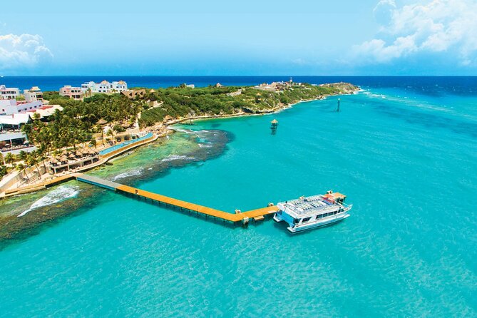 Royal Garragon with Dolphin Encounter in Isla Mujeres - A short look at central Isla Mujeres
