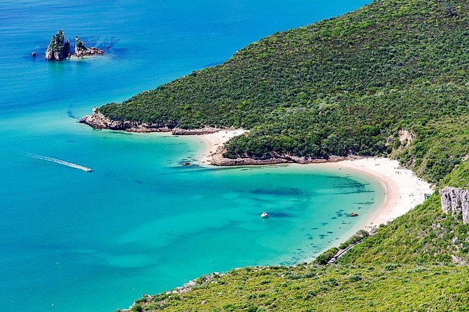 Setúbal Private Tour - Including Dolphin Watching - Serra da Arrábida and the return through Sesimbra