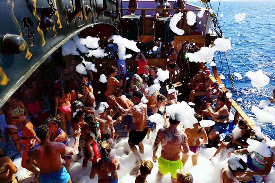 Side: Dolphin Island Boat Tour, Lunch, Sotf Drinks& Swimming - Swimming and snorkeling: who will enjoy it