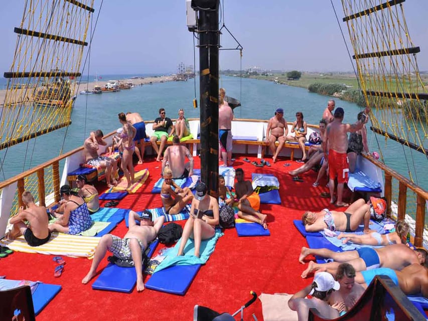 Side: Dolphin Island Boat Tour, Lunch, Sotf Drinks& Swimming - Food, drinks, and extra costs onboard