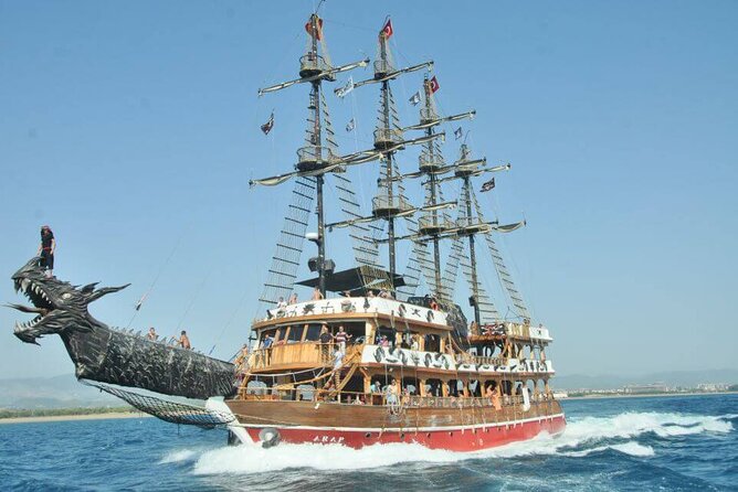 Side: Dolphin Island Boat Tour with Foam Party and Lunch - Lunch While Sailing Toward Dolphin Island