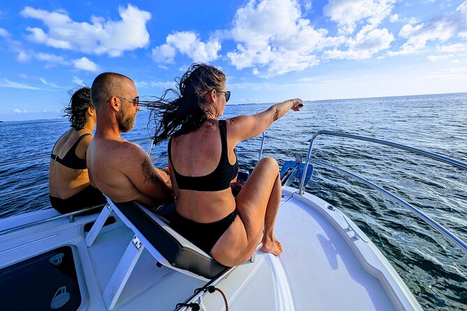 Six Fins Private Dolphin Safari – Dolphin Watching in Key West - Captain Dustin, Captain Mike, and the value of a flexible guide