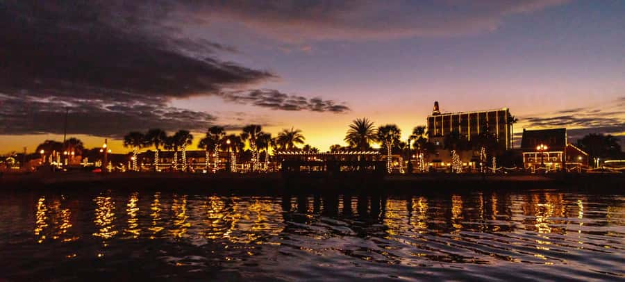 St. Augustine: Sunset Boat Tour with Dolphin Spotting - Finding the Pier On Vilano Road