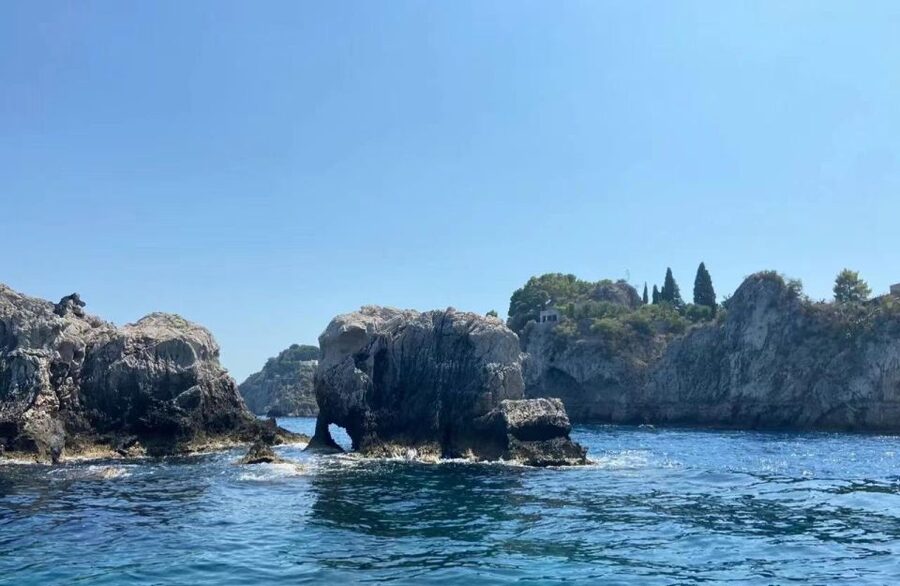 Sunset Tour and Searching Dolphins - Returning with Monte Tauro and Etna in view