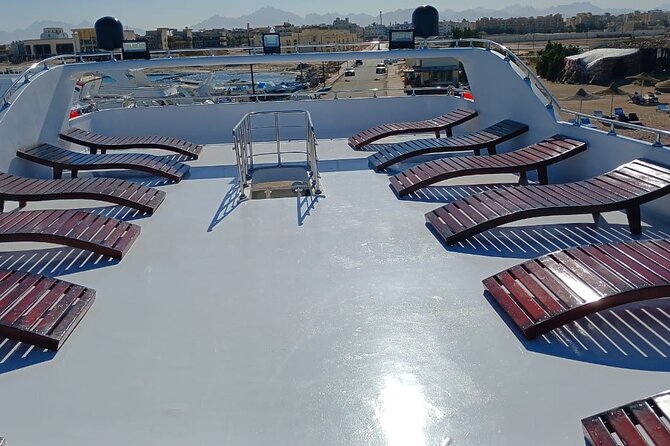 Swim with Dolphins VIP snorkeling Boat Trip with lunch - Hurghada - Lunch, drinks, and time on the boat