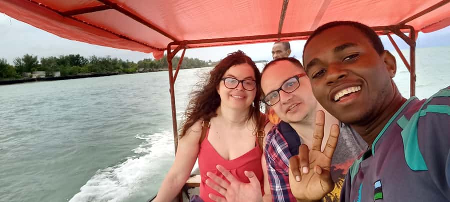 Swimming with dolphins in kizimkazi - The return boat ride and drop-off