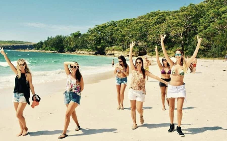 Sydney: Jervis Bay Day Trip with Dolphins, Roos & Beach Time - Who will enjoy this tour most?