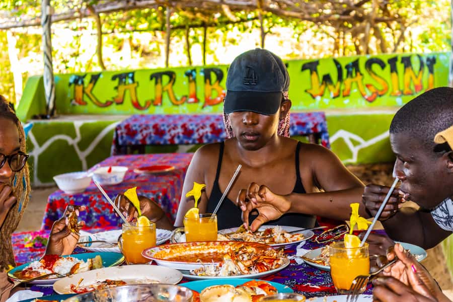 Wasini Island: Dolphin Spotting & Snorkel at Kisite Mpunguti - Walking through Wasini beyond the waterfront