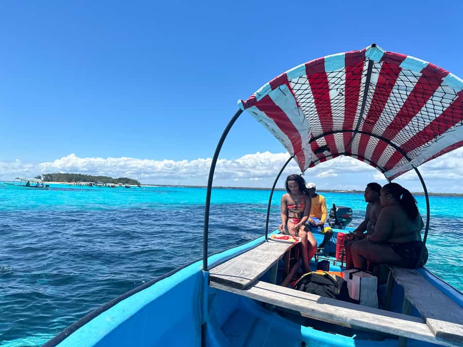 Zanzibar: Mnemba Island Dolphin and Snorkeling Tour - Snorkeling around Mnemba Atoll